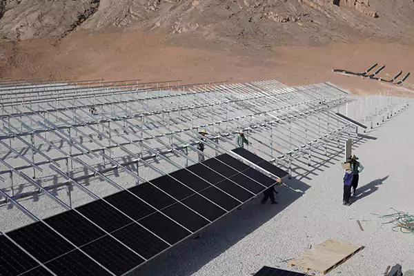 Solar-Mebod-Yazd-01